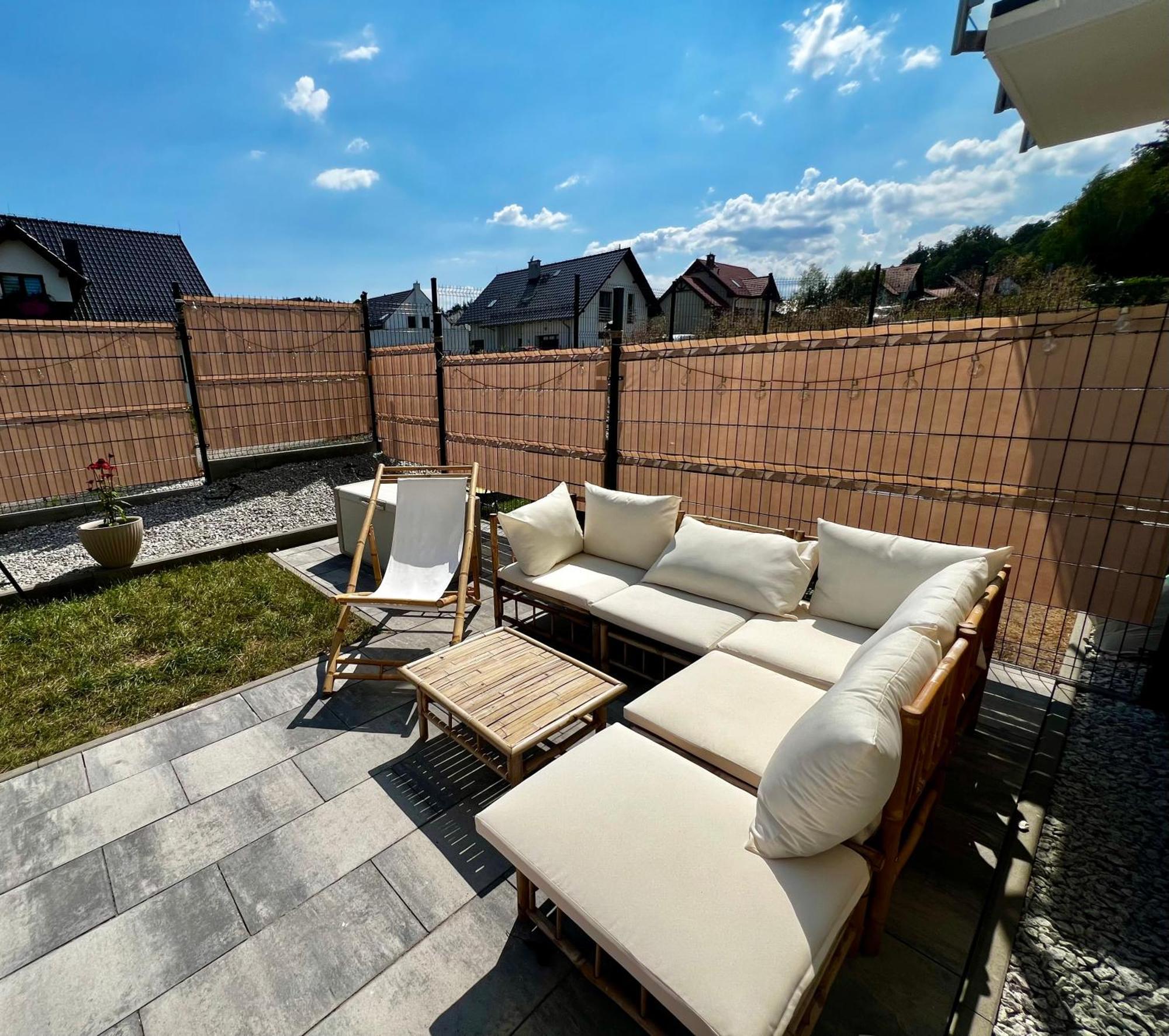 Apartament Paryska Еленя-Гура Экстерьер фото